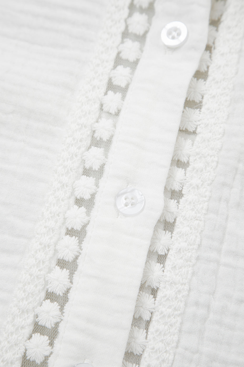 White Lace Trim Cuffed Short Sleeve Textured Shirt